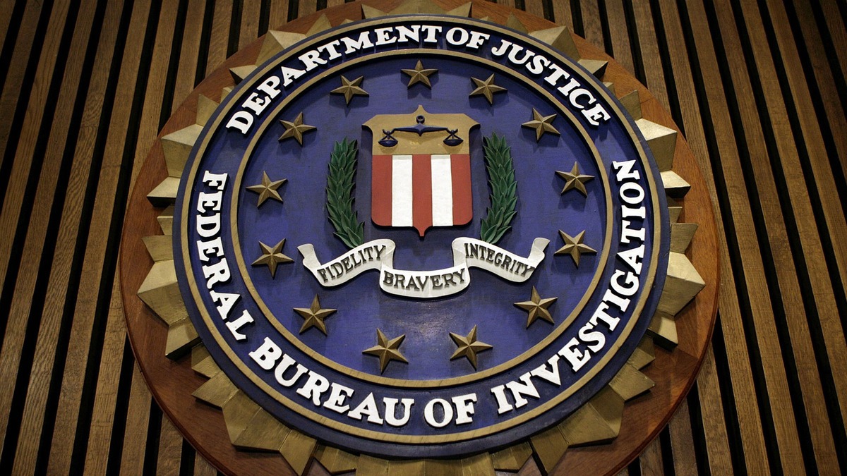 FBI sotto attacco hacker: compromesso un portale online thumbnail