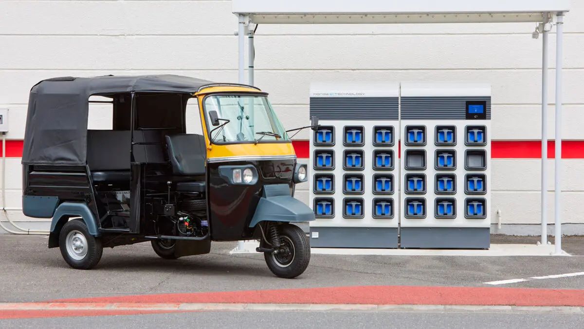 I risciò in India potranno contare sulle batterie condivise di Honda thumbnail