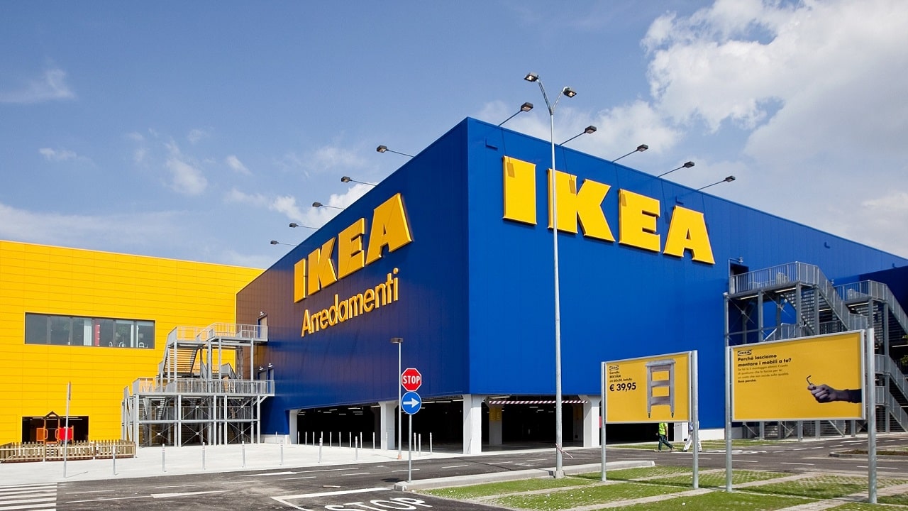 Ikea sotto attacco hacker, sommersa da email phishing thumbnail