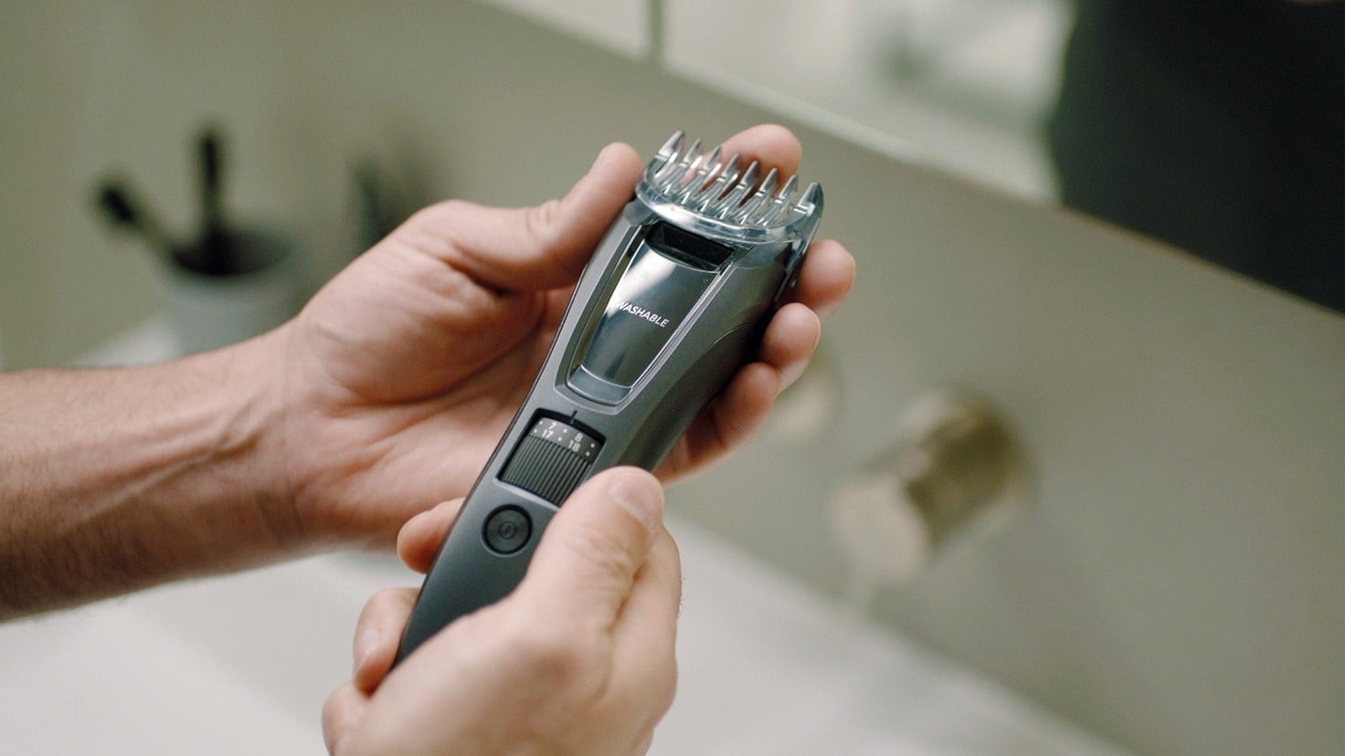 Panasonic uomo: le offerte dell'azienda per la cura di barba e capelli thumbnail