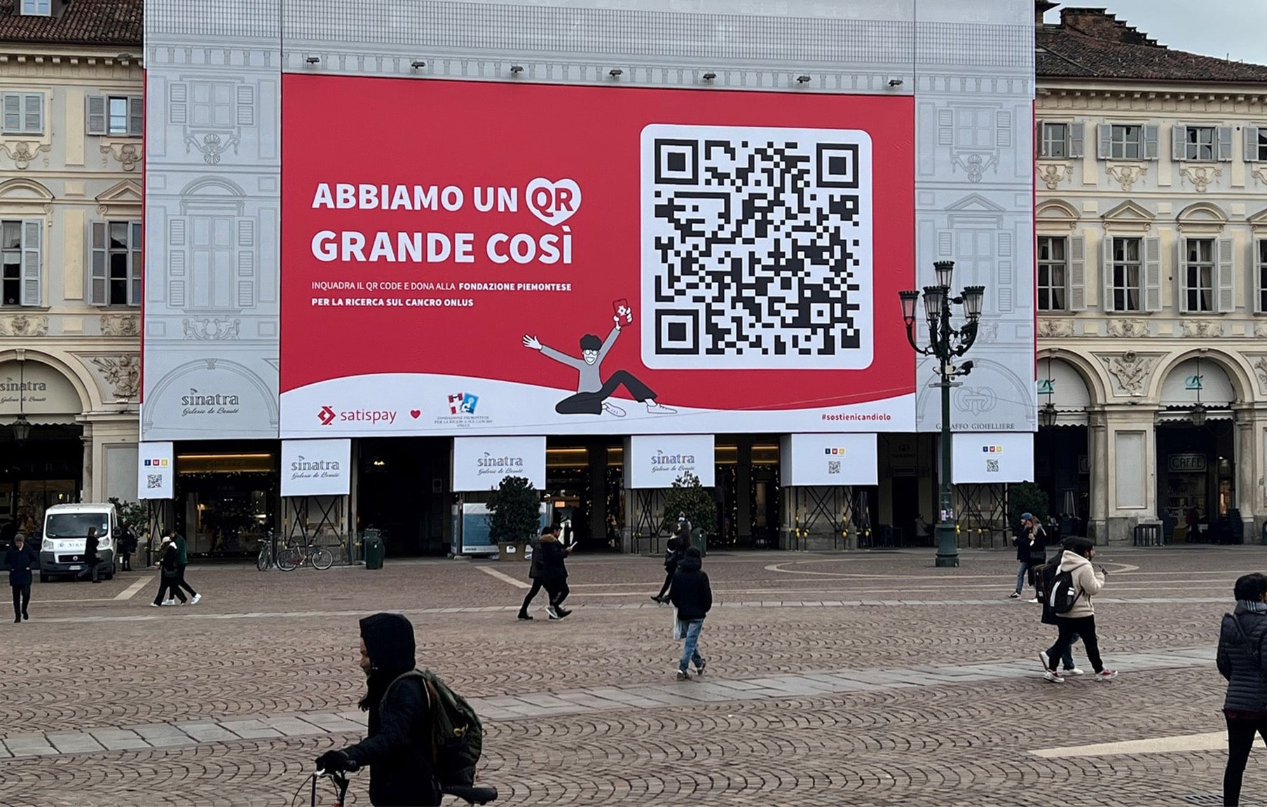 Un QR grande così: l’iniziativa di Satispay in Piazza San Carlo a Torino thumbnail