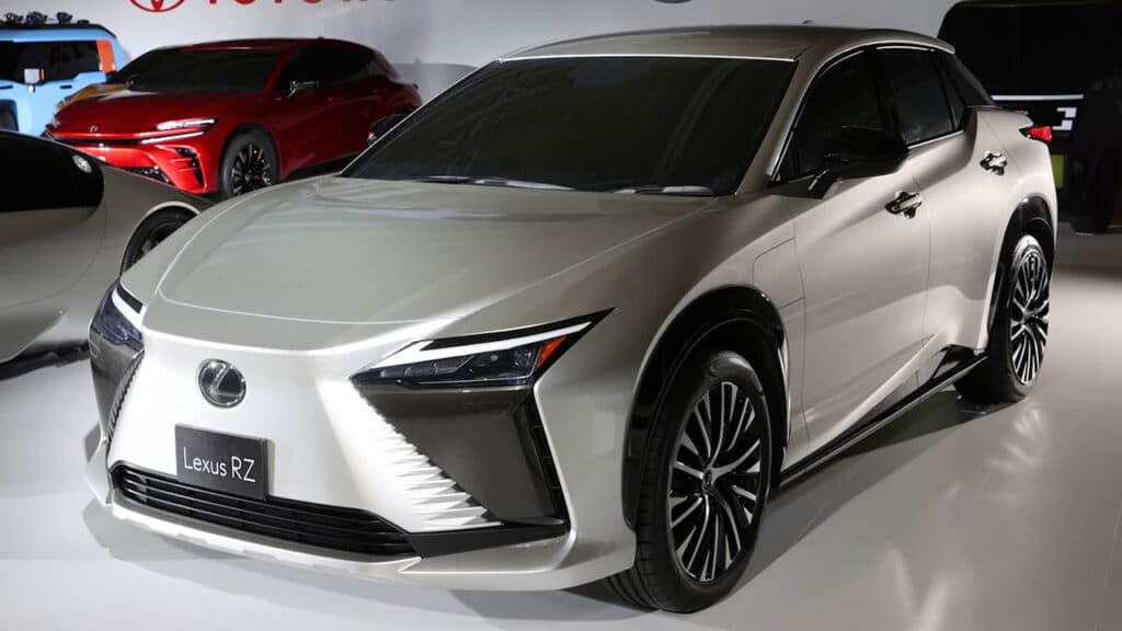 Toyota nuovi veicoli elettrici