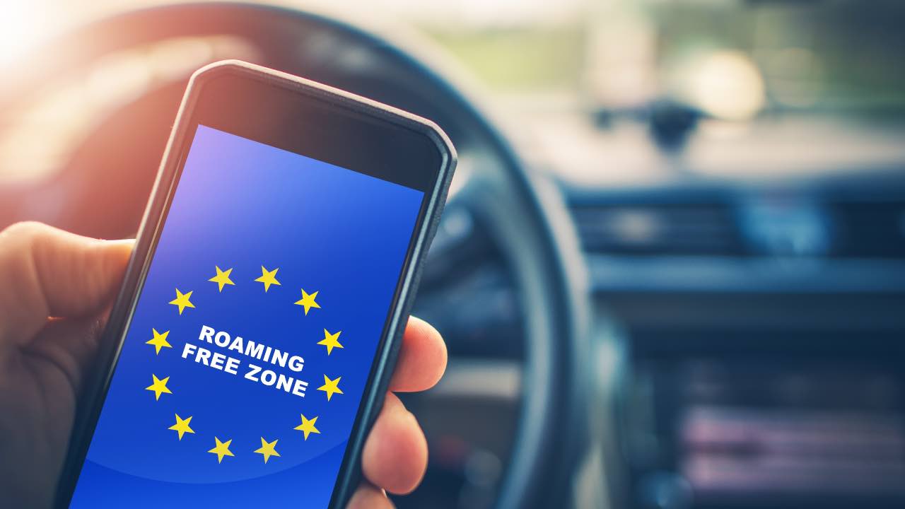 È ufficiale: roaming gratuito in UE fino al 2032 thumbnail