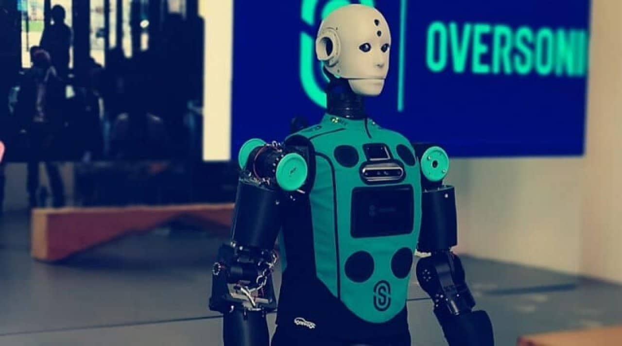 RoBee: il primo robot umanoide è stato prodotto a Rovereto thumbnail