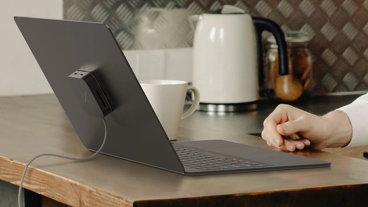 Craob X, il laptop portless con ricarica wireless thumbnail
