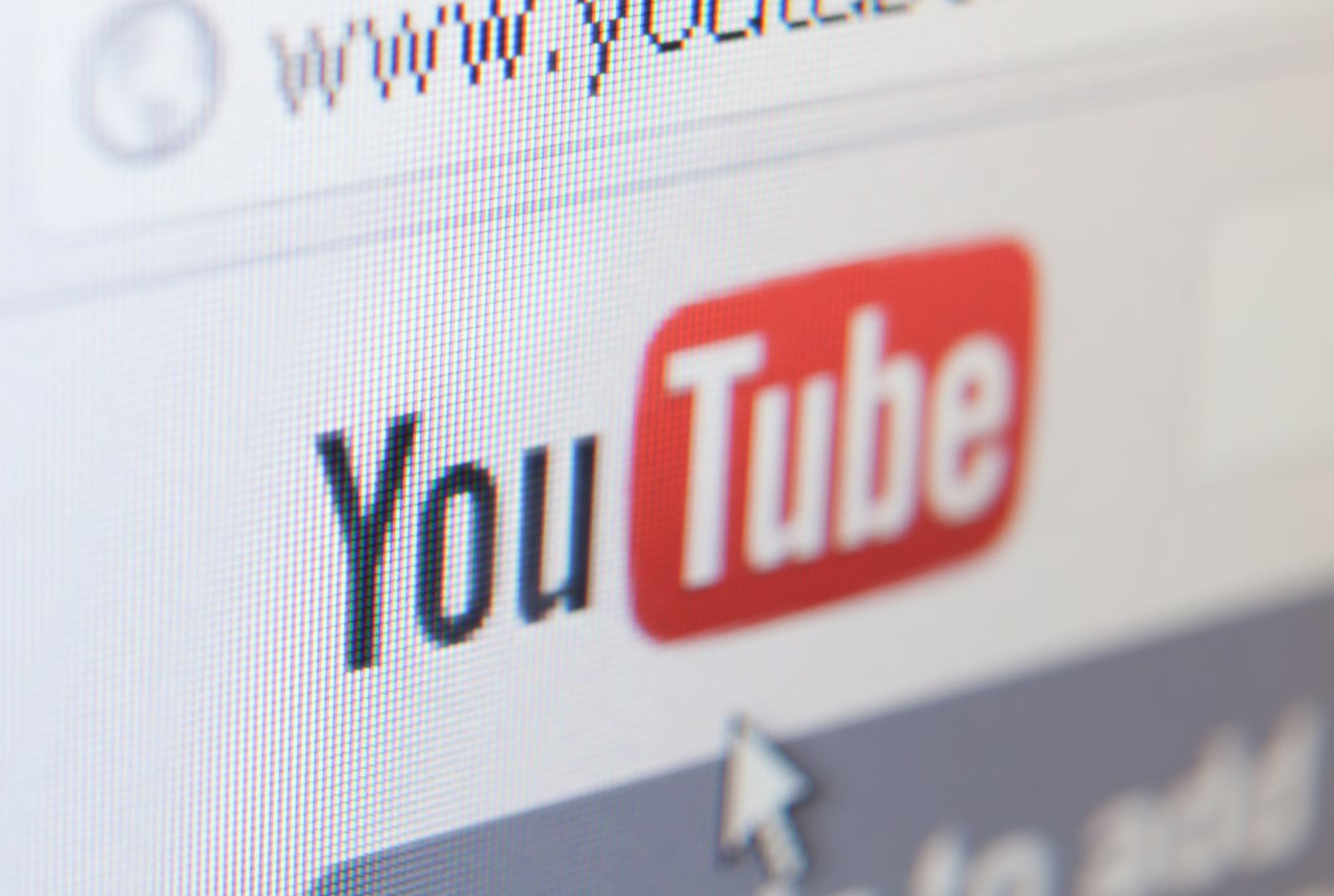 YouTube blocca i media statali russi thumbnail