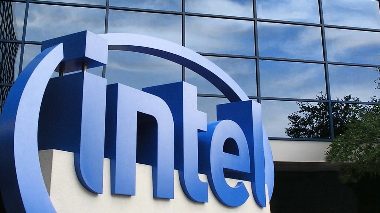 Intel svela il suo futuro all'Investor Meeting 2022 thumbnail