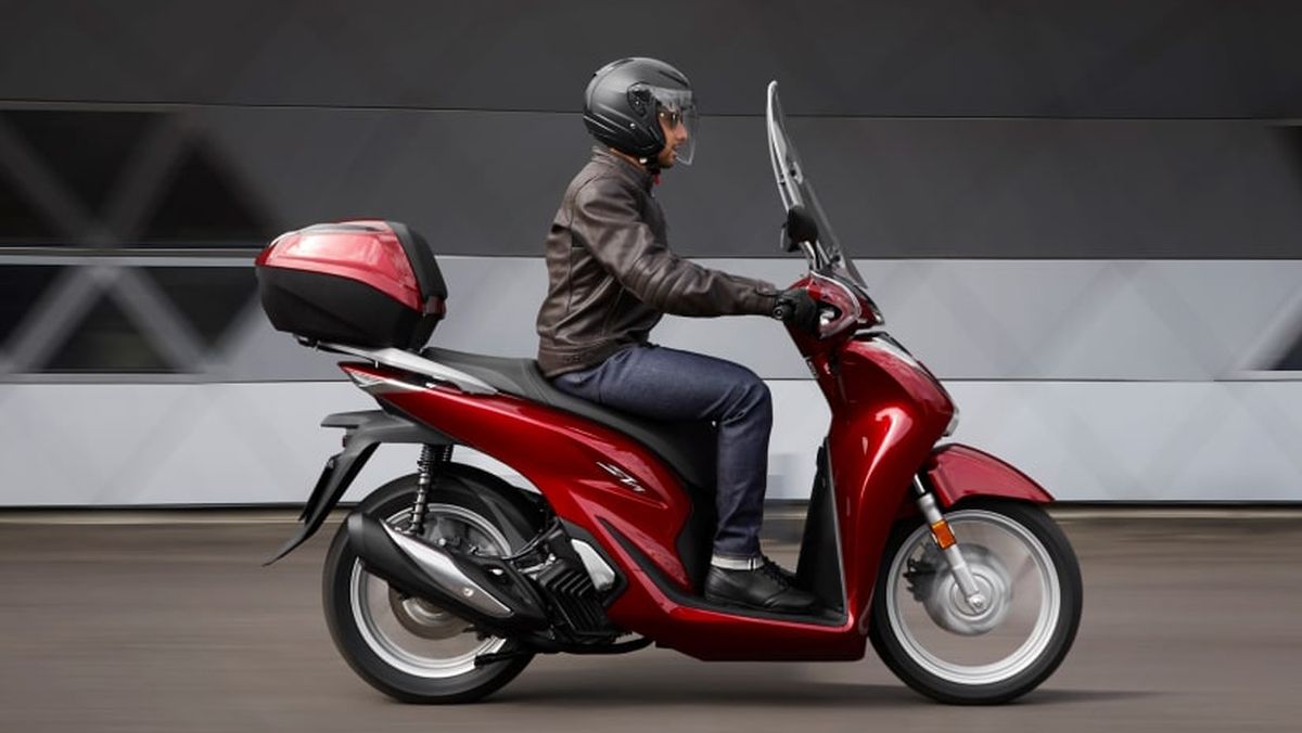 I migliori scooter 125 che si possono guidare con la patente B thumbnail