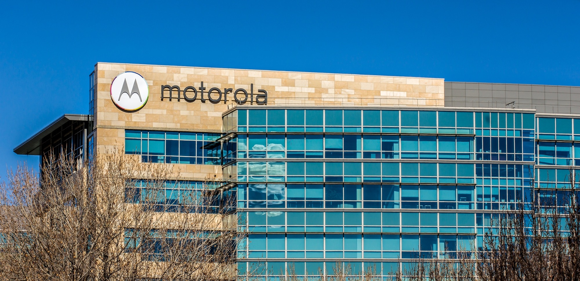 Motorola svela i principali trend tecnologici del 2022 thumbnail