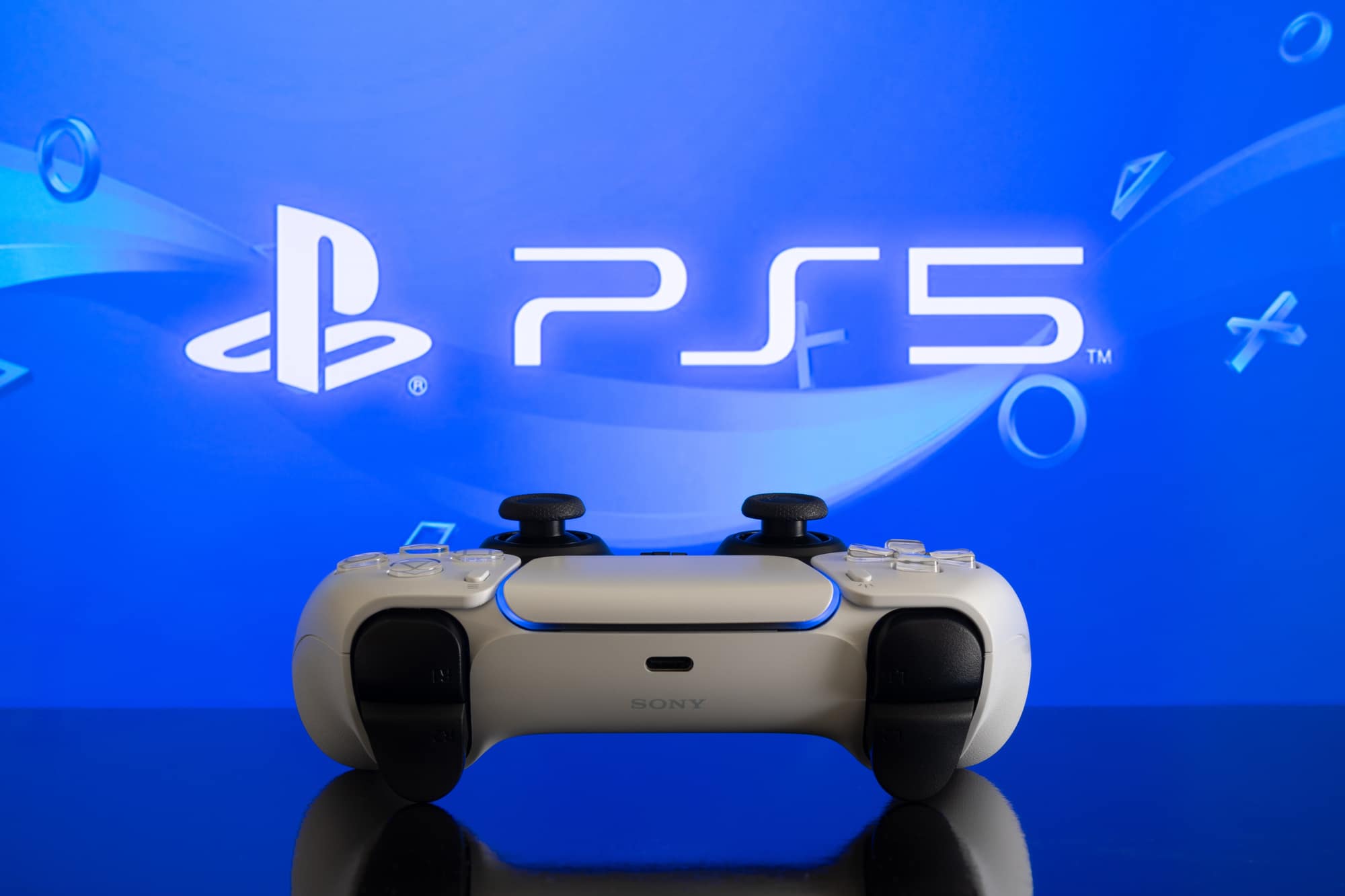 Il VRR arriverà su PS5 nei prossimi mesi: lo ha confermato Sony thumbnail