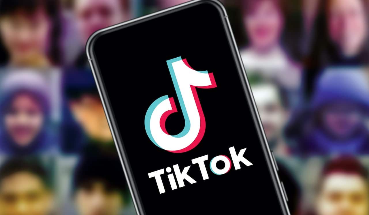 TikTok e l'Ucraina: un megafono per tutti, anche per le fake news thumbnail