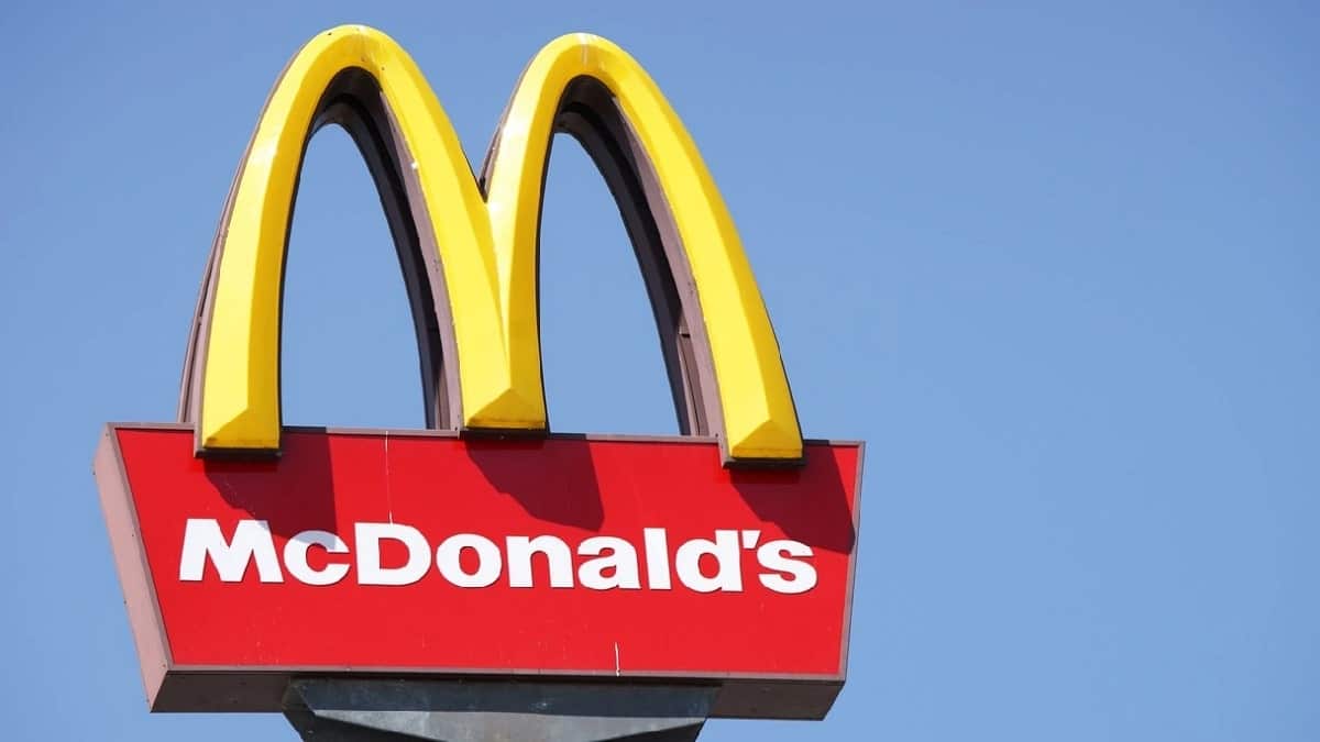 McDonald's vende le proprie attività in Russia thumbnail