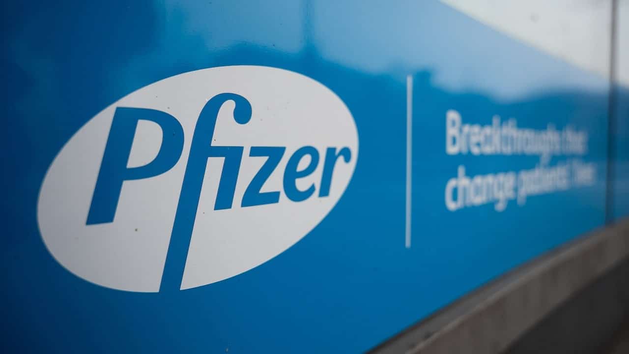 Pfizer blocca i trial in Russia, non la vendita di medicine thumbnail
