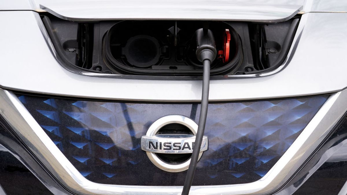 Nissan punte sulle batterie allo stato solido e apre un impianto prototipo thumbnail