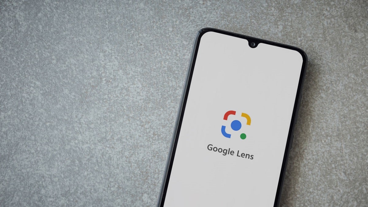 Google Lens ora ricerca testo e immagini in contemporanea thumbnail