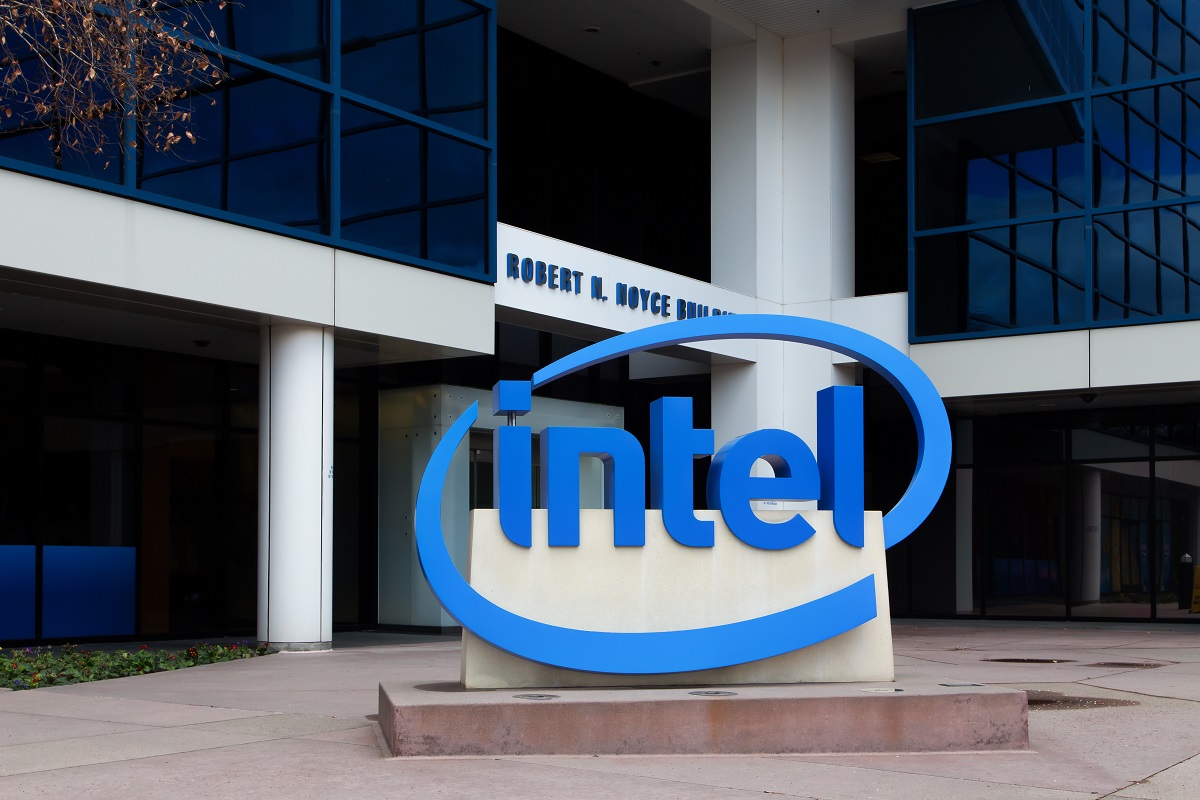 Intel sospende tutte le attività in Russia thumbnail
