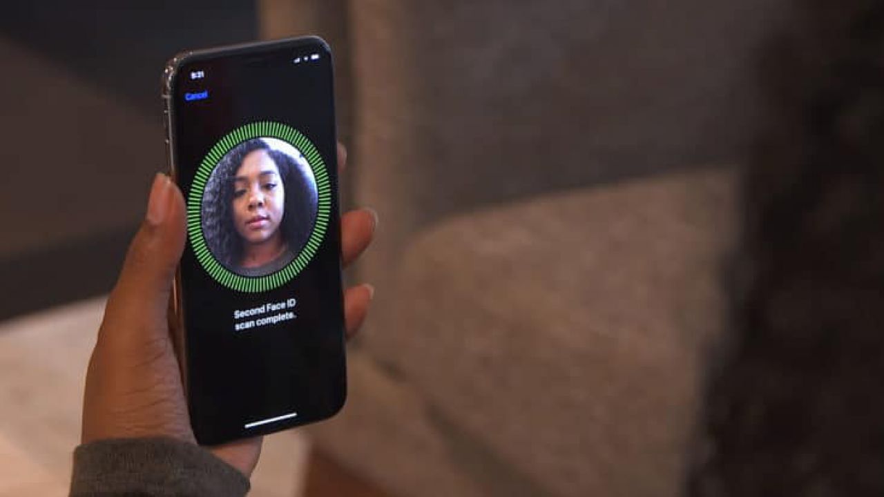 iPhone X: Face ID è finalmente riparabile senza sostituire l'intero telefono thumbnail