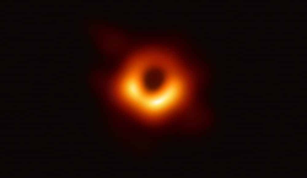 buco nero centro della galassia eht min