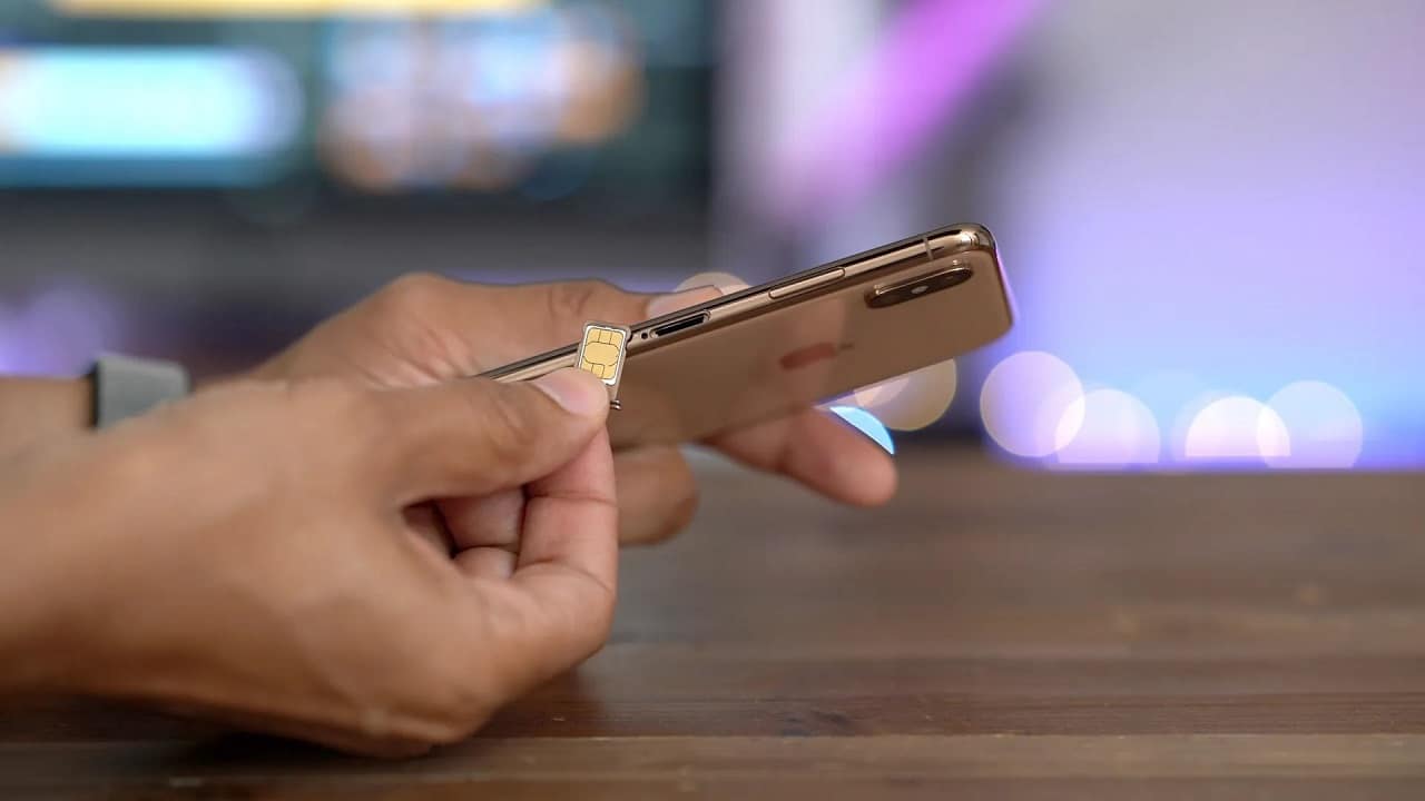 Secondo Steve Jobs il primo iPhone non doveva avere uno slot per la SIM thumbnail