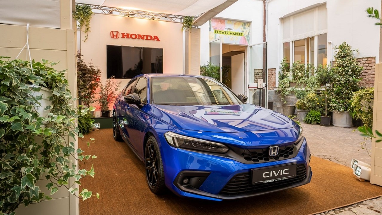 Honda Civic e:HEV protagonista alla Milano Design Week thumbnail
