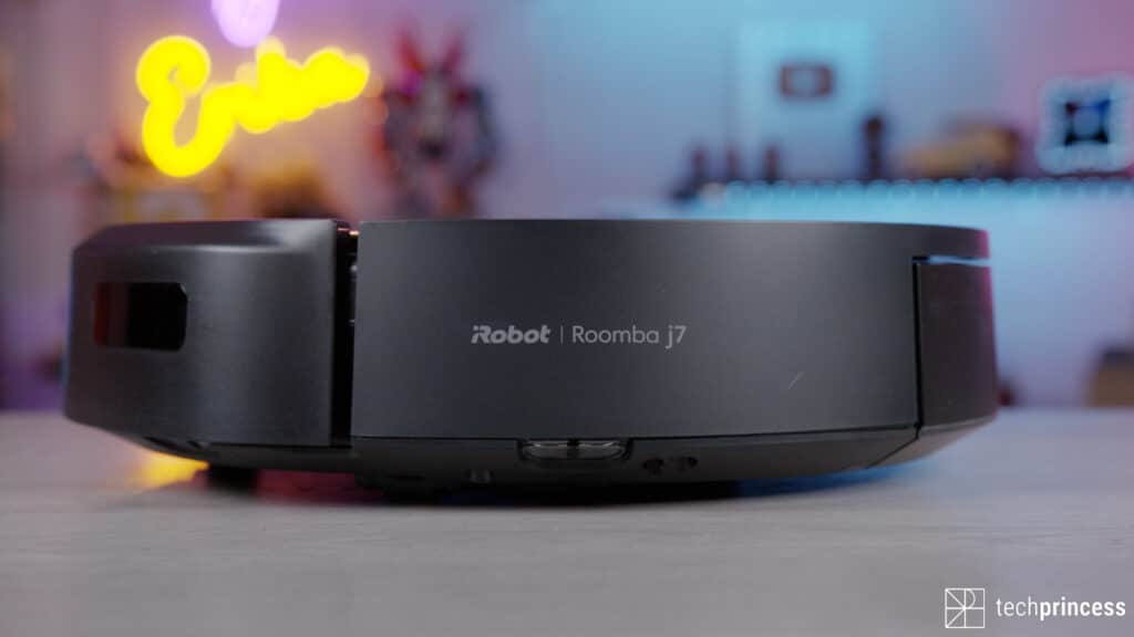 iRobot Romba j7 recensione design