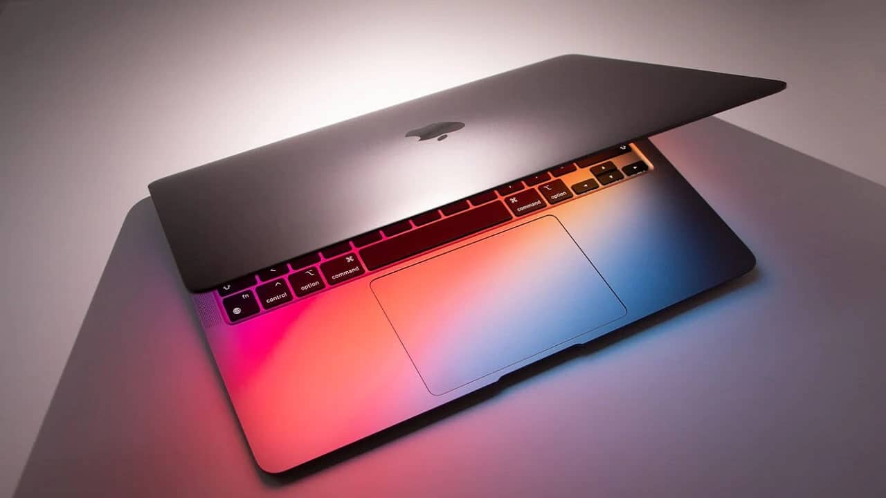 Un nuovo MacBook Air da 15 pollici uscirà nel corso del 2023 thumbnail