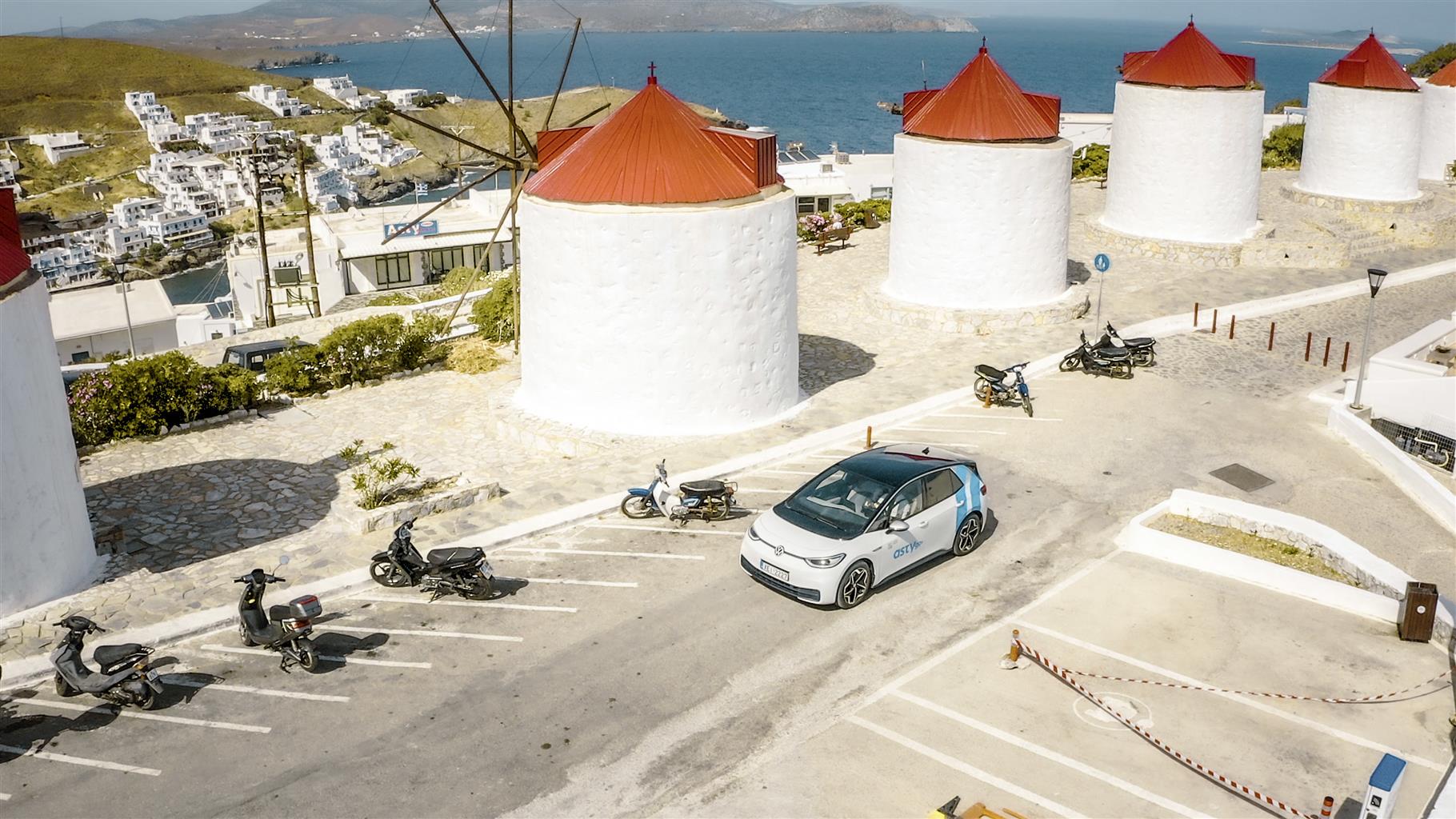 Il Gruppo Volkswagen lancia un nuovo servizio di mobilità sull'isola greca di Stampalia thumbnail