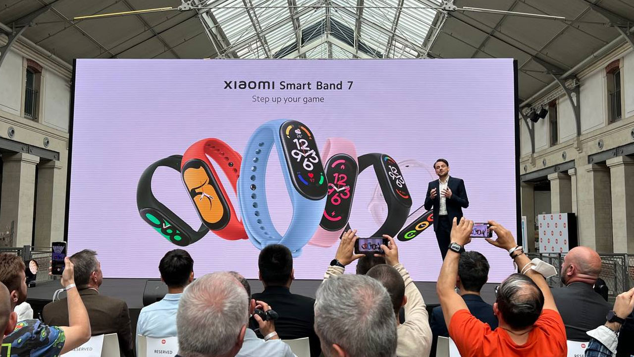 Xiaomi Smart Band 7: schermo più ampio e nuove funzionalità thumbnail