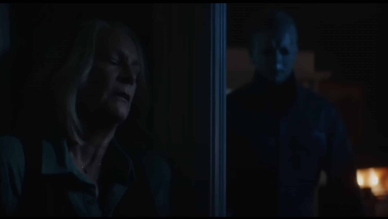 Guarda la violenta resa dei conti tra Laurie e Michael nel trailer di Halloween Ends thumbnail