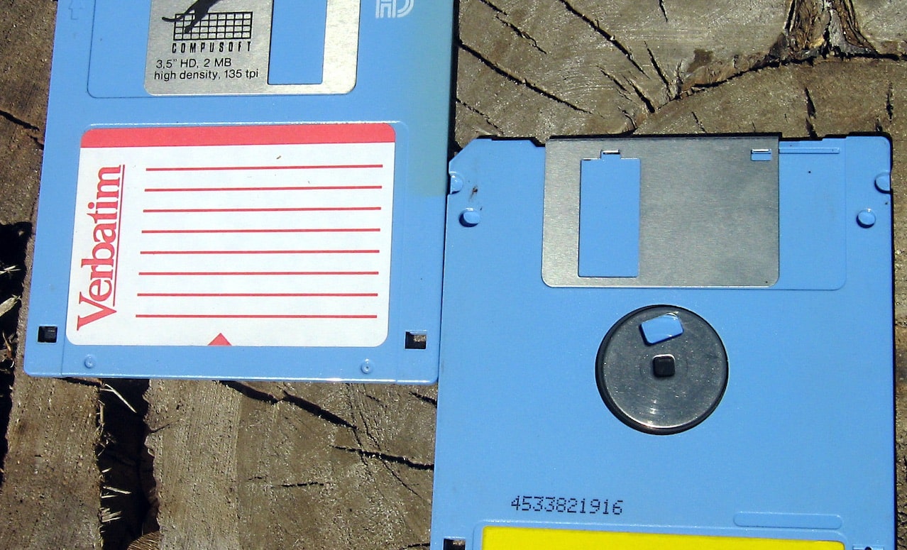 C’era una volta il floppy disk. La macchina del tempo thumbnail