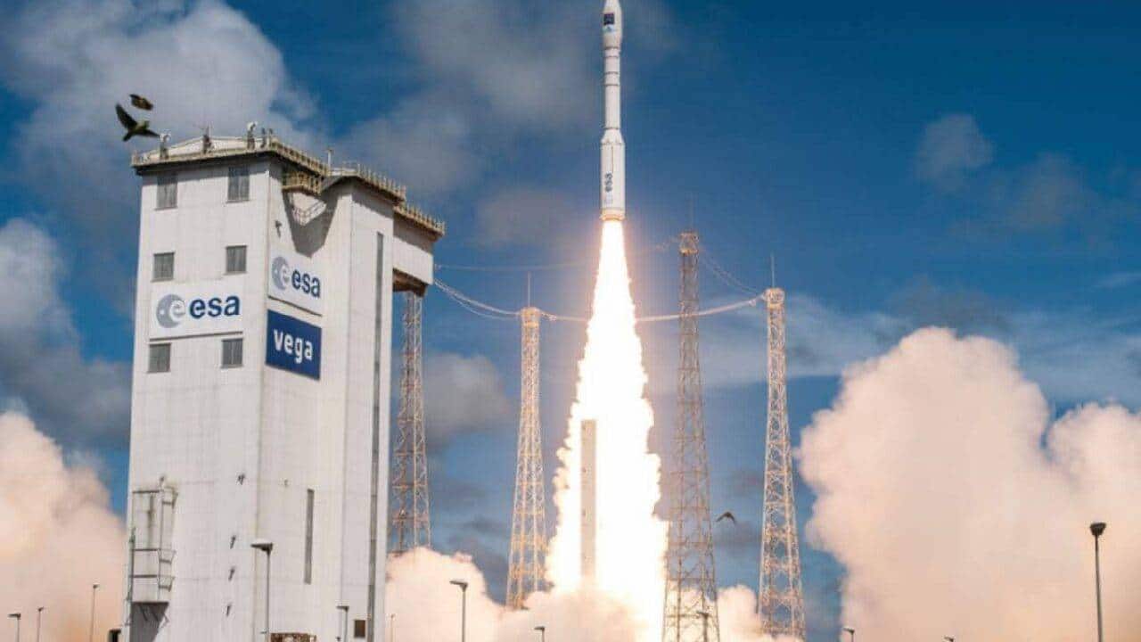 In orbita il razzo Vega C, orgoglio europeo e italiano thumbnail