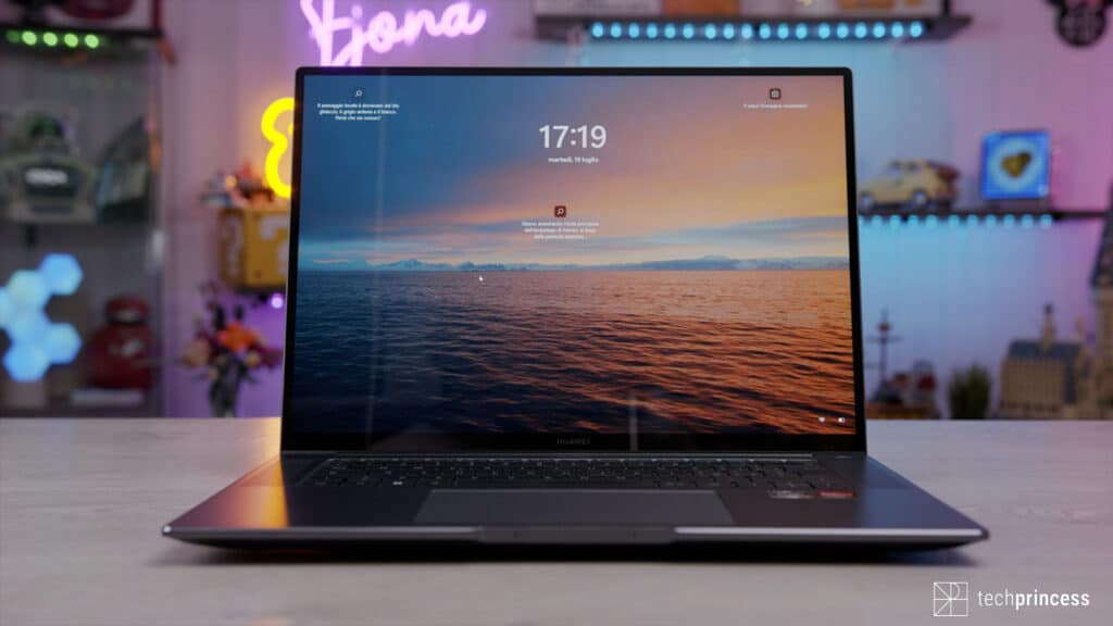 Huawei MateBook 16 recensione display