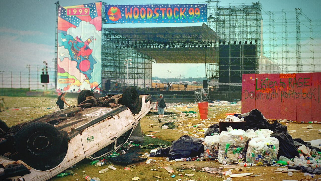 La recensione di Trainwreck: Woodstock '99, una docuserie che racconta un fallimento senza mai dare giudizi thumbnail