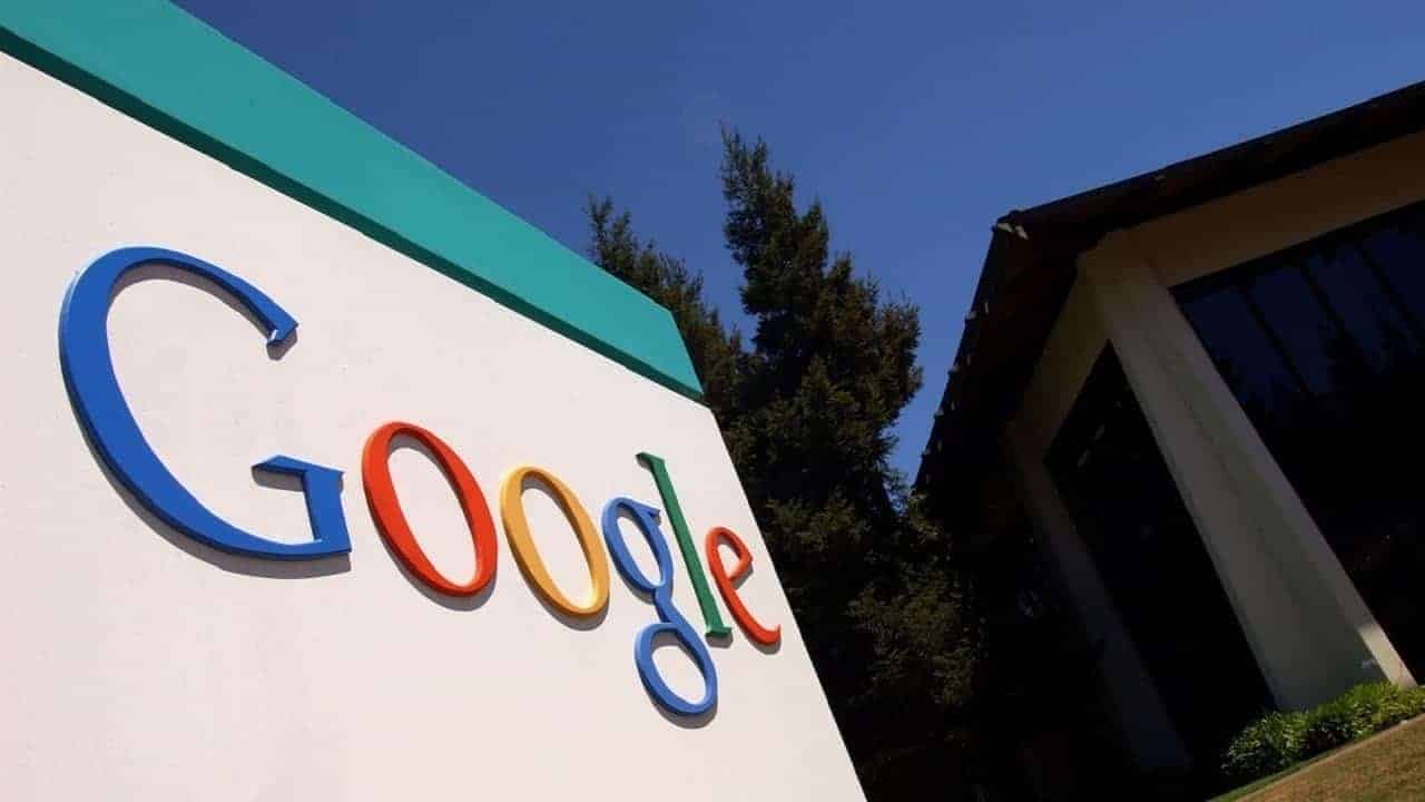 I dipendenti di Google fanno pressione sull'azienda affinché smetta di raccogliere dati sull'aborto thumbnail