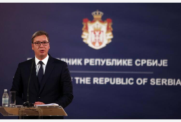 il presidente della Serbia Aleksandar Vucic durante un discorso pubblico 