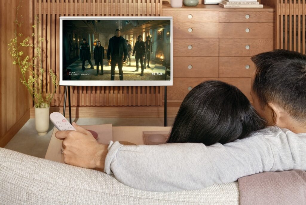 Chromecast with Google TV HD 5 1 min