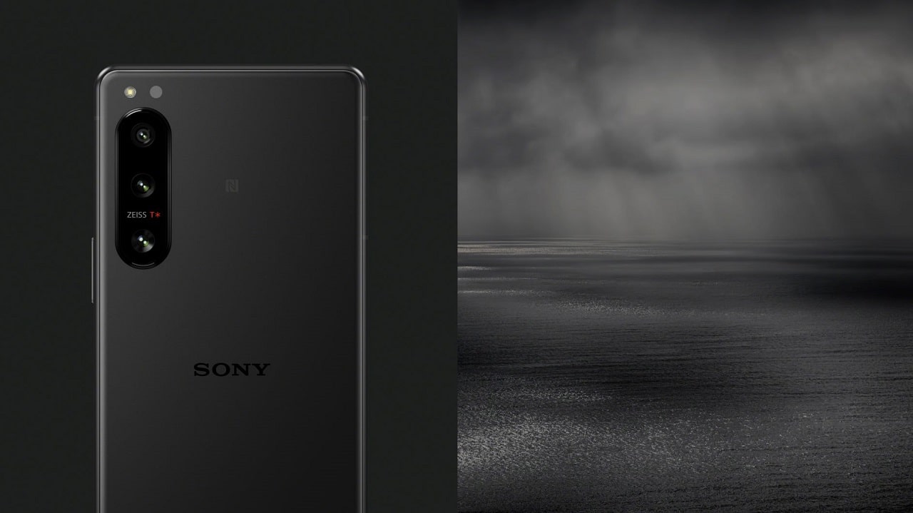 Sony lancia Xperia 5 IV, fotocamere di qualità in un corpo compatto thumbnail