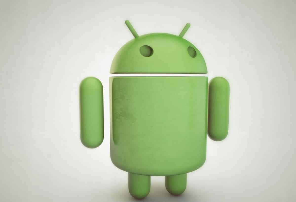 Android 14 includerà anche il supporto alla connettività satellitare thumbnail