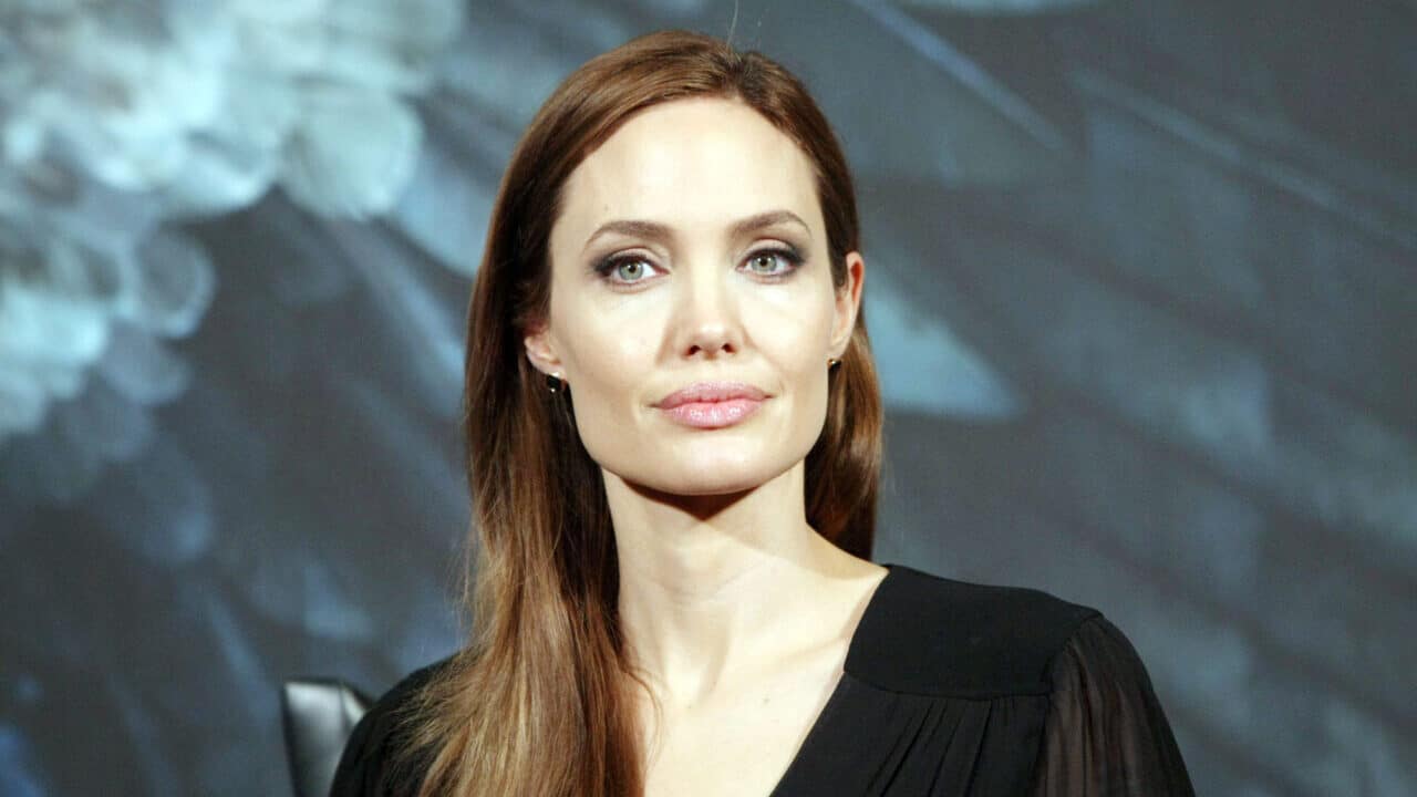 Angelina Jolie sarà Maria Callas nel nuovo biopic diretto da Pablo Lerraìn thumbnail