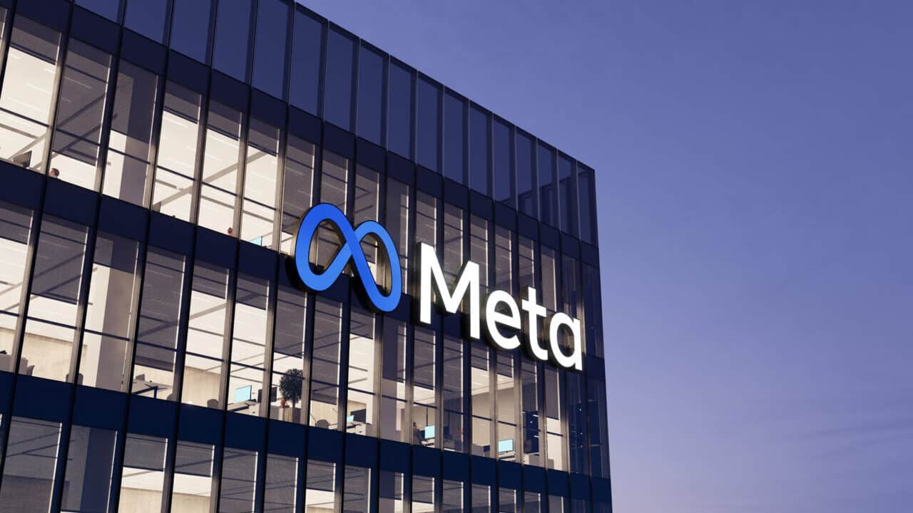 Meta registra un calo delle entrate: gli investitori esprimono preoccupazioni sul metaverso thumbnail