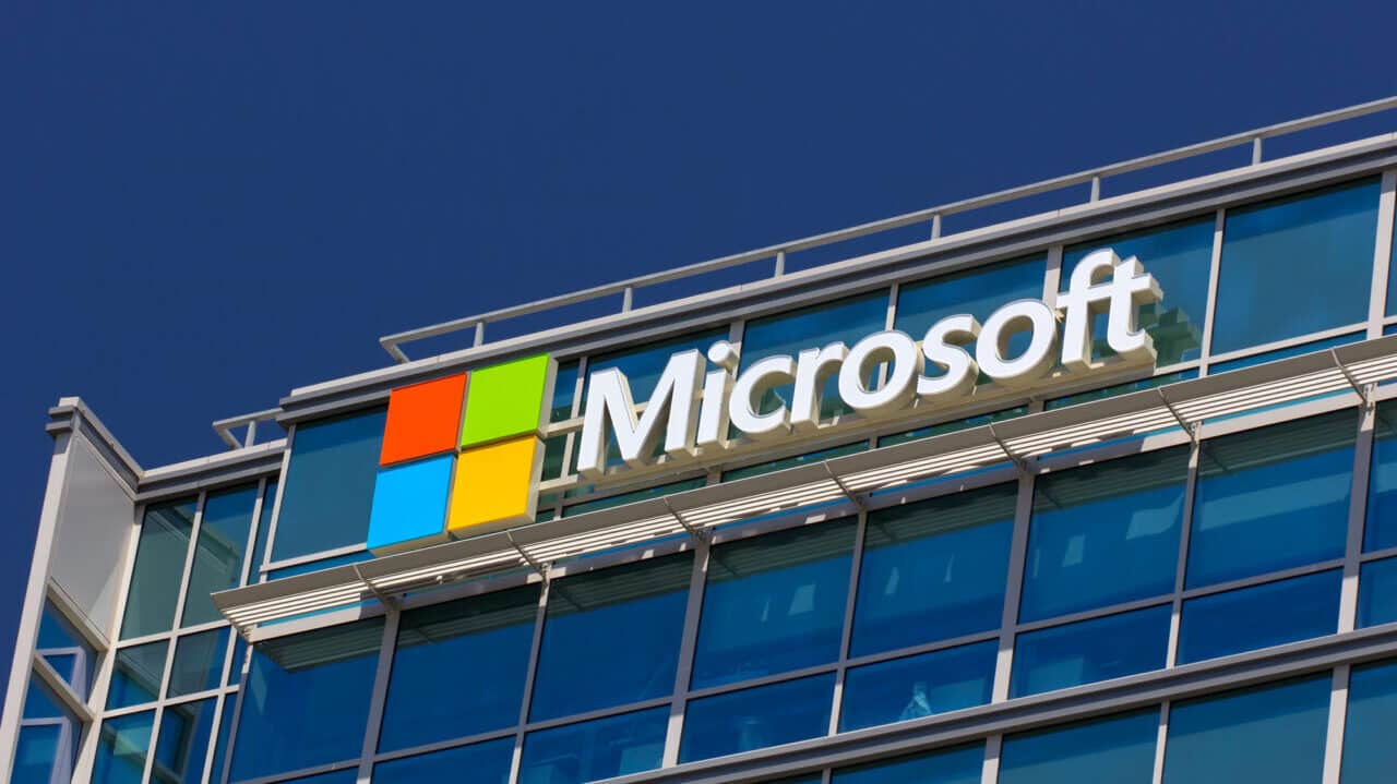 Microsoft vieta il mining delle criptovalute con i suoi servizi cloud thumbnail