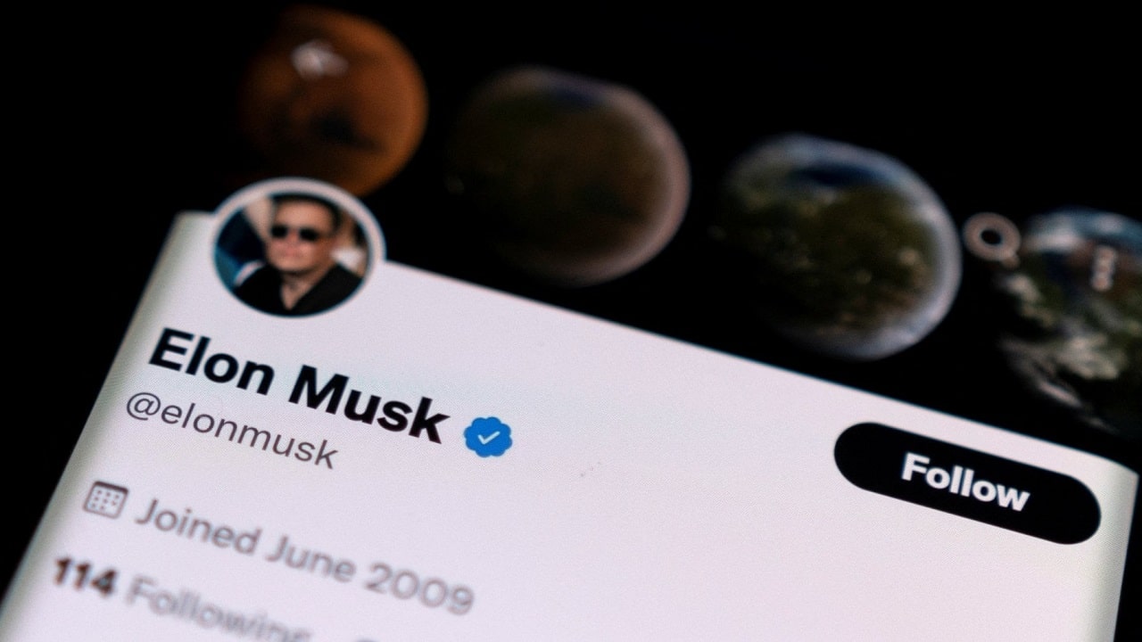 Musk festeggia il record di nuovi iscritti su Twitter thumbnail