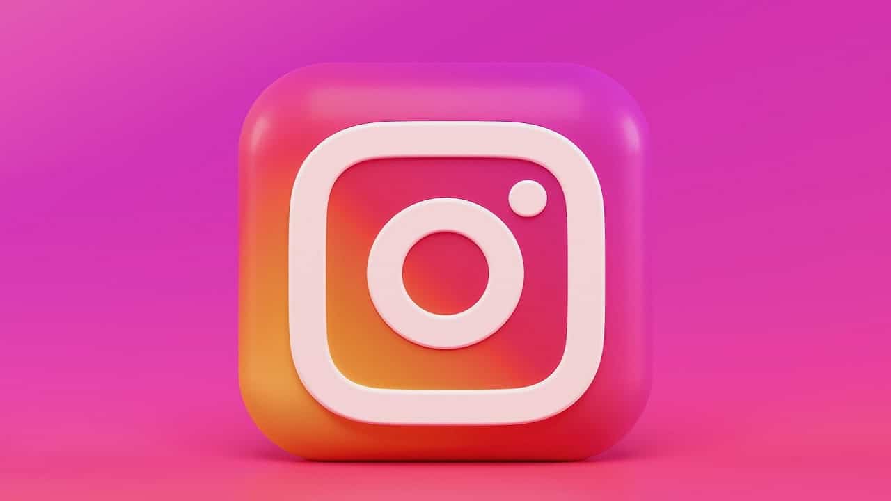 Anche su Instagram le spunte blu saranno a pagamento? thumbnail