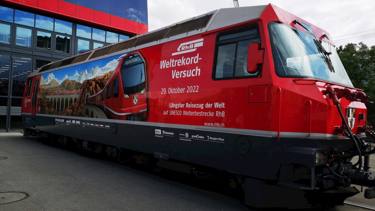 Il treno passeggeri più lungo al mondo si trova in Svizzera e sfrutta le tecnologie di ABB thumbnail