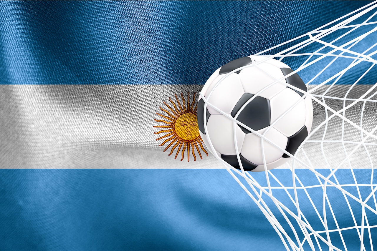 Qatar 2022 - Il racconto: Olanda e Argentina volano ai quarti thumbnail