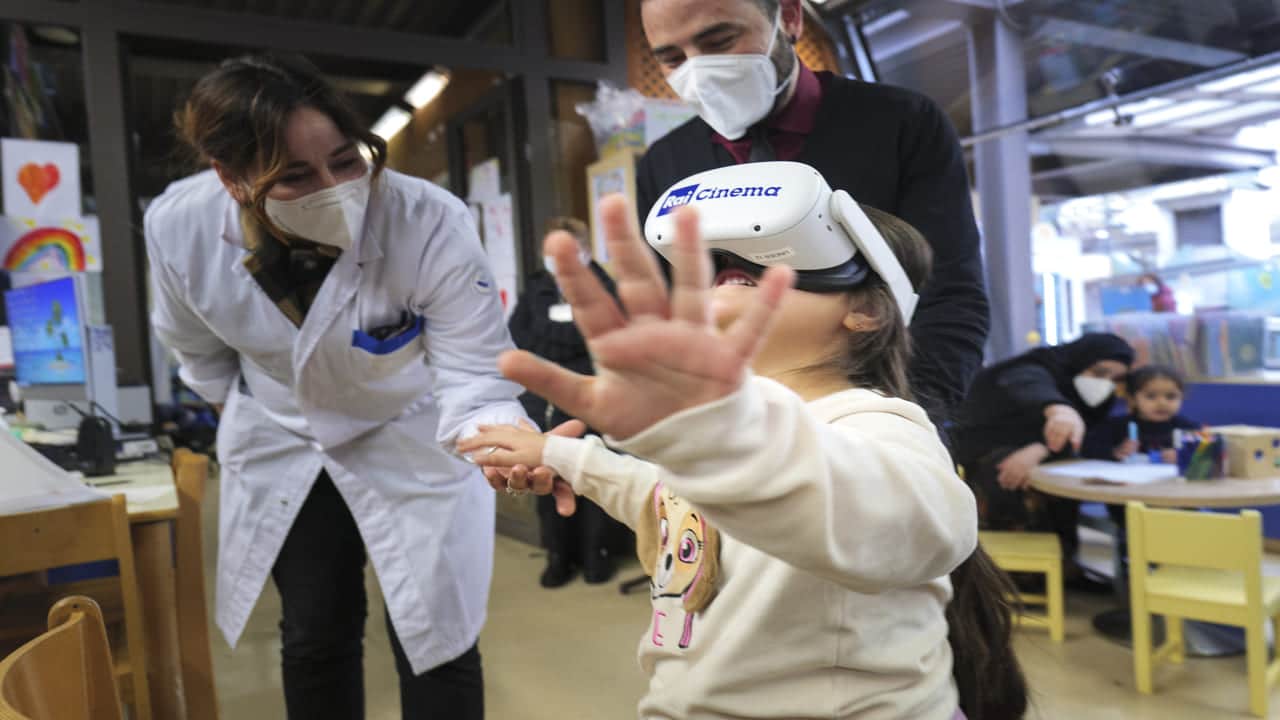 Rai Cinema regala la realtà virtuale ai pazienti dell'Ospedale Pediatrico Bambino Gesù thumbnail