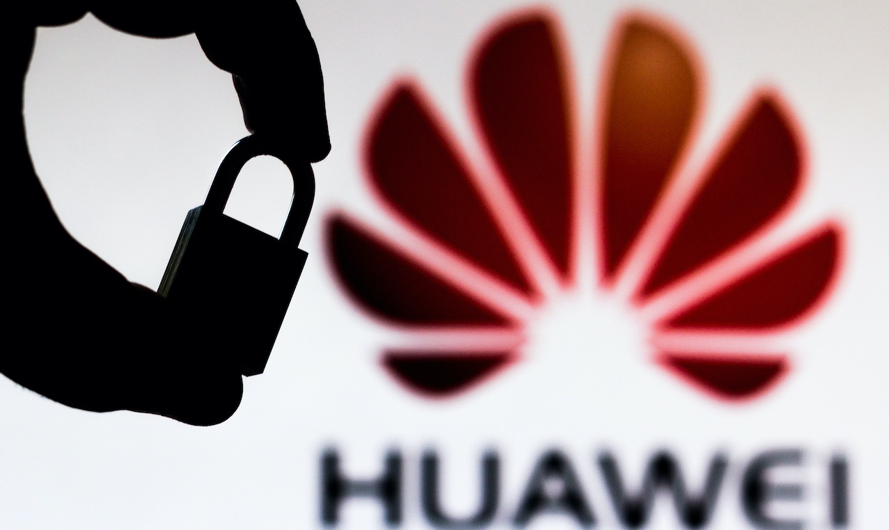 Huawei sospettata di spionaggio all’MWC: ecco cosa è successo thumbnail