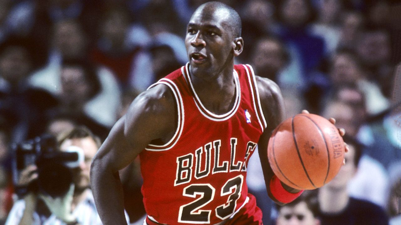 L'elenco delle richieste di Michael Jordan per il film Air - La Storia del Grande Salto thumbnail