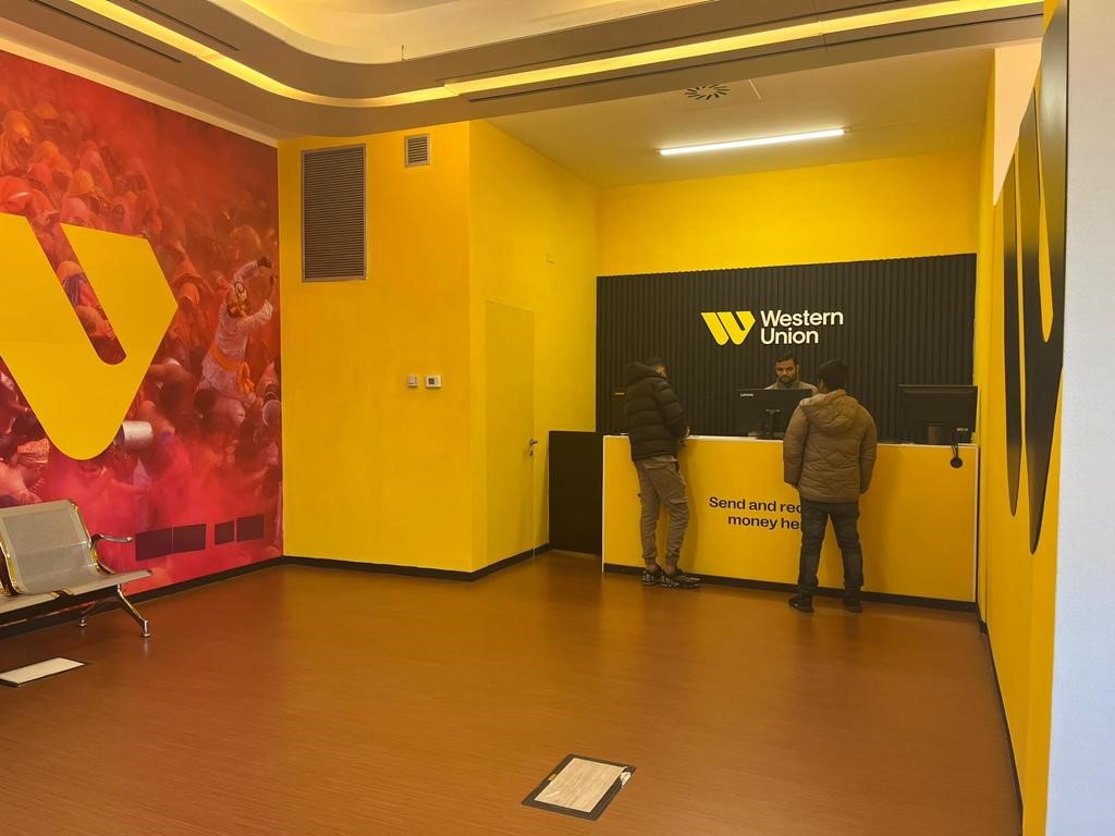 WU Concept Store 2