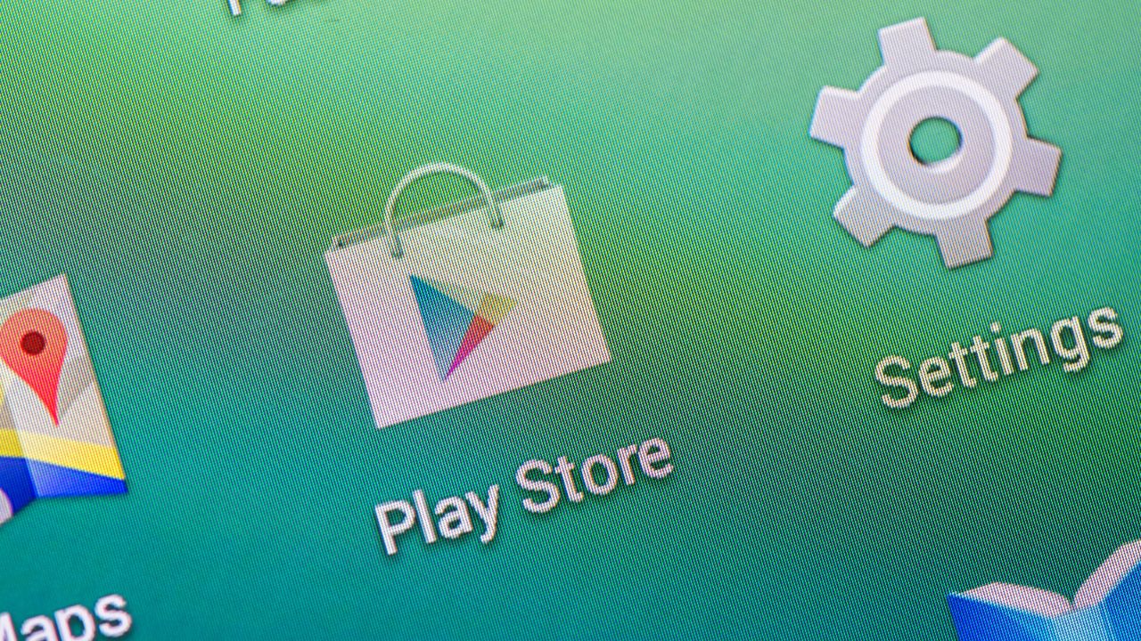 Google rimuove milioni di app di infette dal Play Store thumbnail